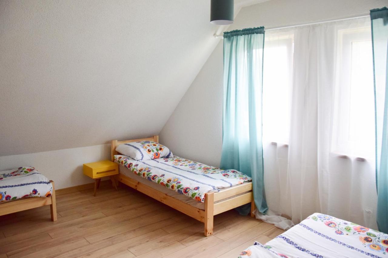 Pastelowy Domek Z Balia Elektryczna Z Jacuzzi Zalakowo Luaran gambar